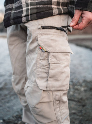 Blaklader Ripstop Pants in Stone with zippered cargo pocket detail for tradespeople on job site