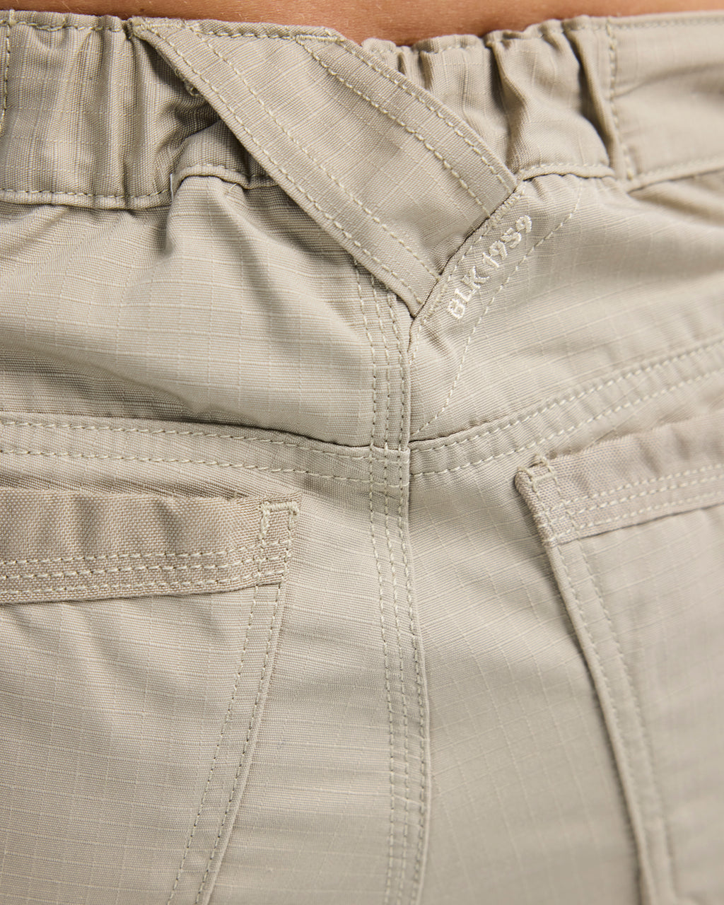 Women's Ripstop Shorts - Stone