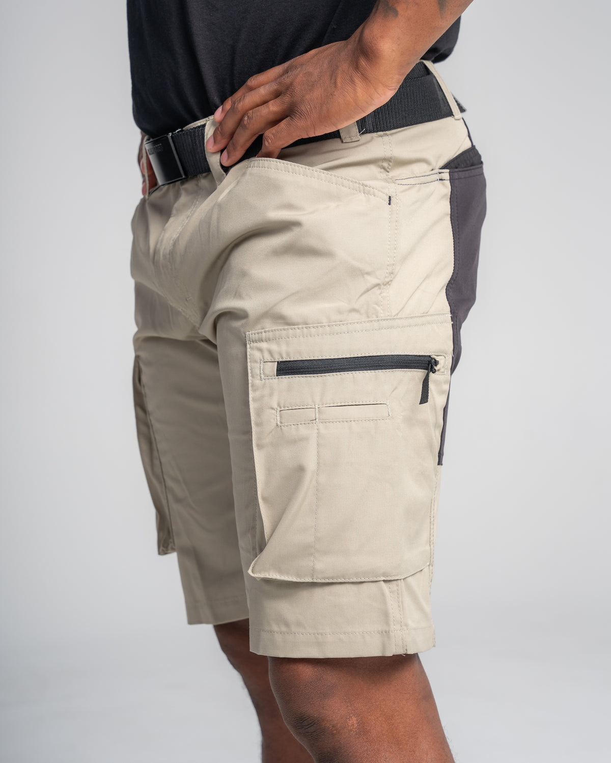 Stratus Lite Shorts - Grey/Black