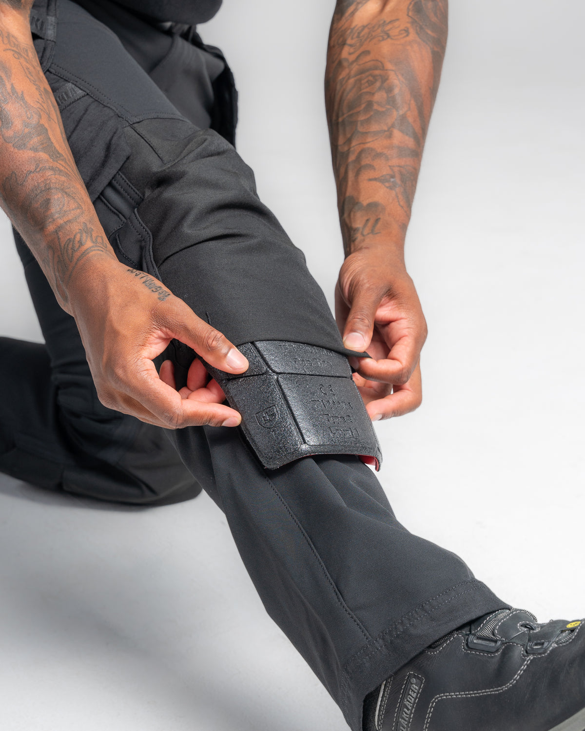 Flux Max 4-Way Stretch Pants - Black